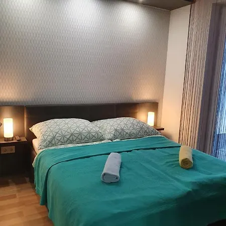 Devai-Lux Apartman Sarvar Exterior photo
