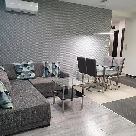 Devai-Lux Apartman Sarvar Exterior photo