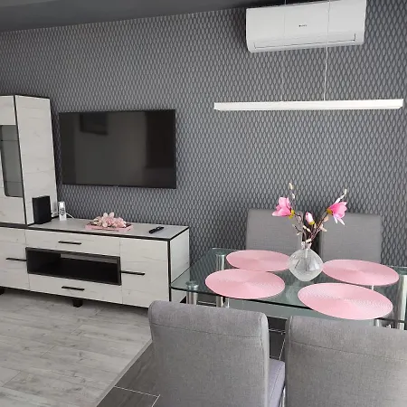 Devai-Lux Apartman Sarvar Exterior photo