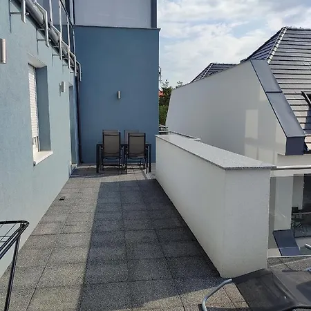 Devai-Lux Apartman Sarvar Exterior photo