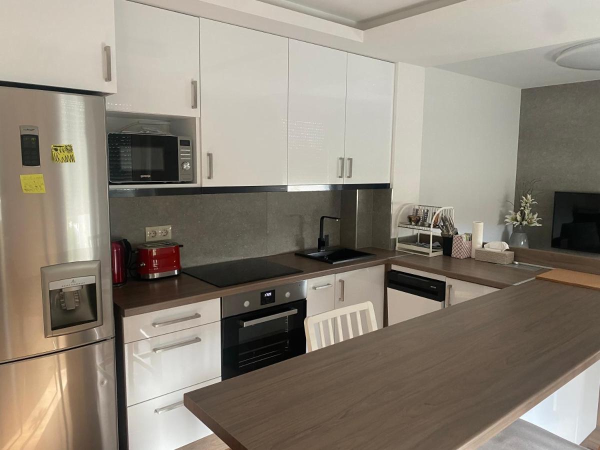 Devai-lux Apartment *