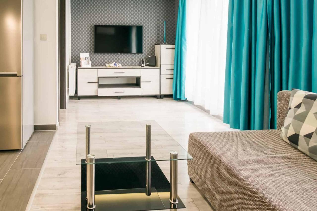 Devai-lux Apartment