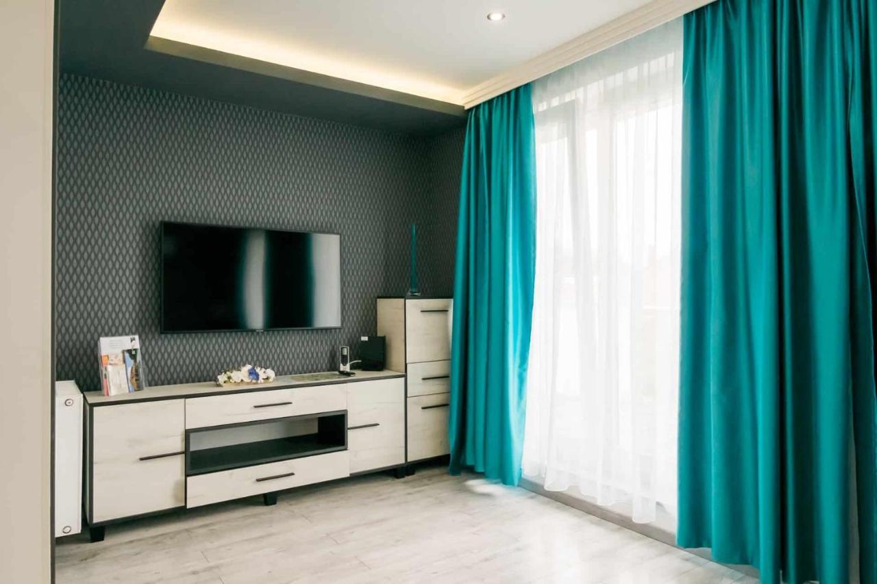 Devai-lux Apartment Sarvar