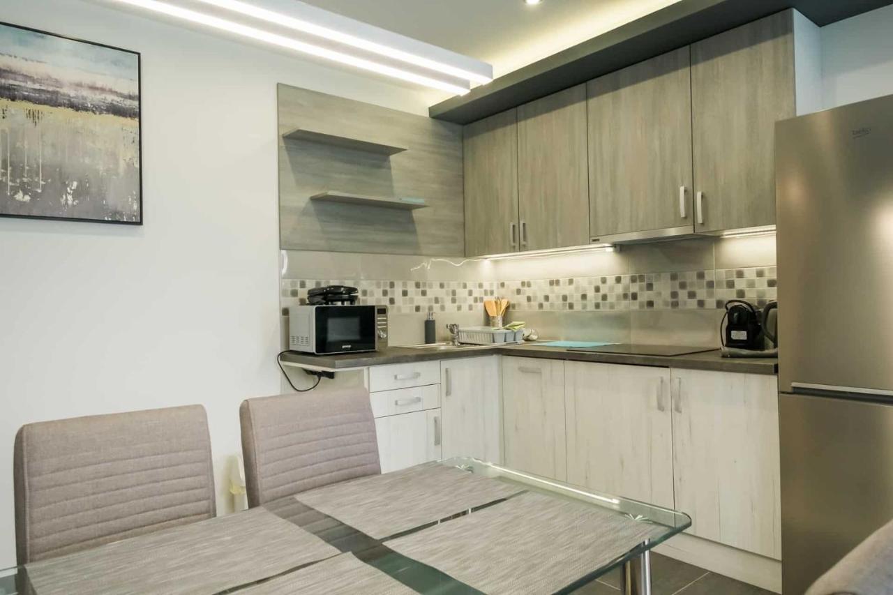 Devai-lux Apartment